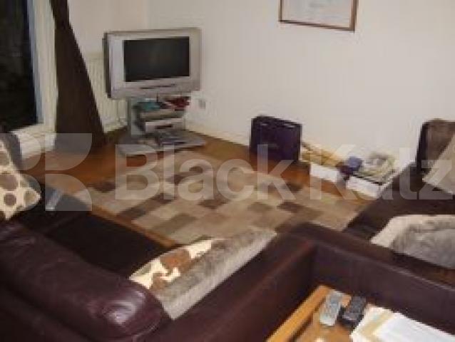 			LET, 2 Bedroom, 1 bath, 1 reception Flat			 Rheidol Terrace, ANGEL/ISLINGTON GREEN