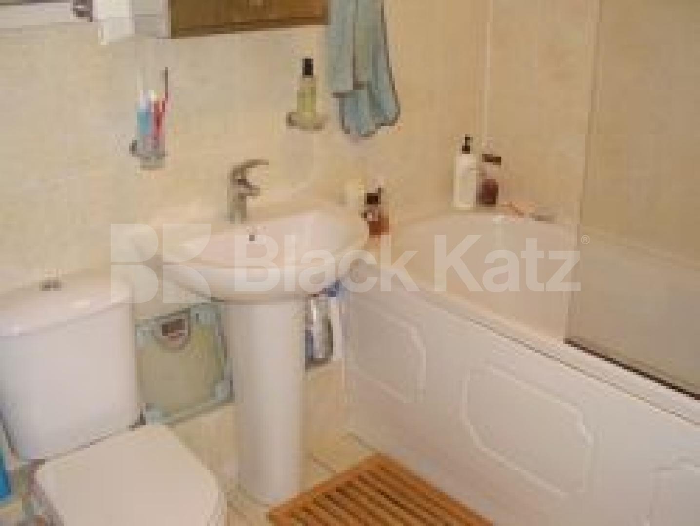 			LET, 2 Bedroom, 1 bath, 1 reception Flat			 Rheidol Terrace, ANGEL/ISLINGTON GREEN