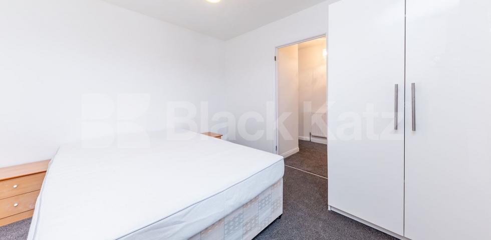 			2 Bedroom, 1 bath, 1 reception Flat			 Nelson Road, Crouch End