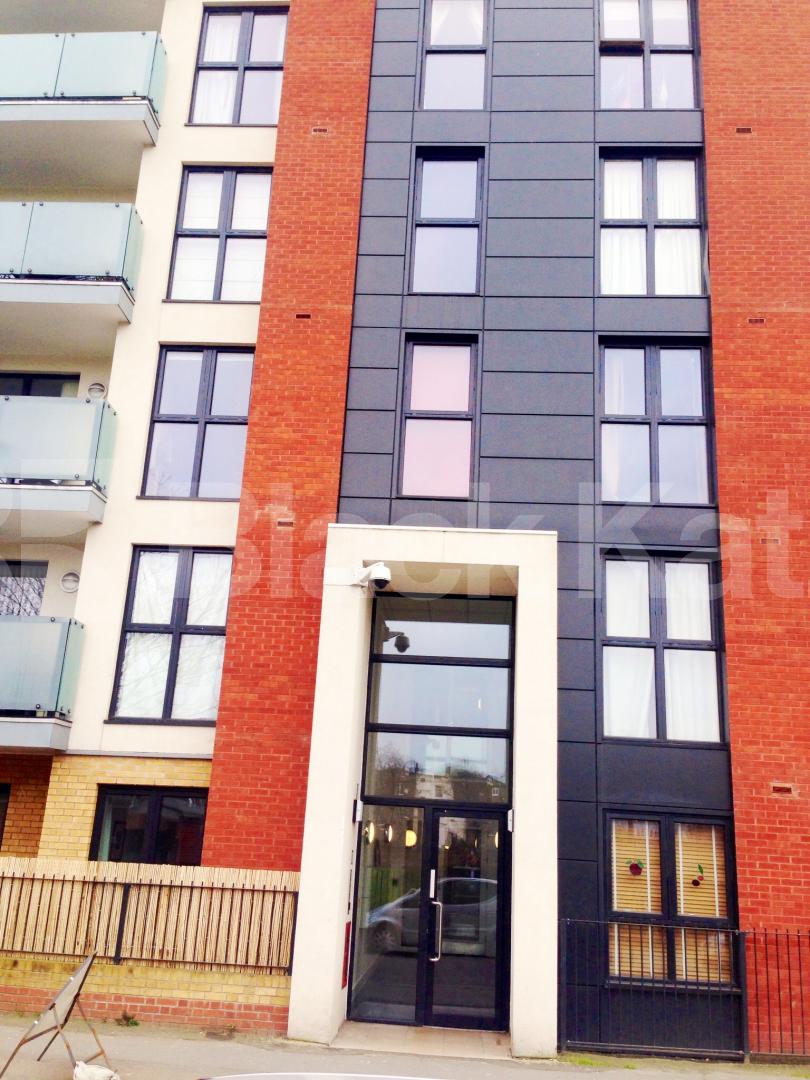 			LET, 1 Bedroom, 1 bath, 1 reception Apartment			 Robsart Street, Brixton/Stockwell