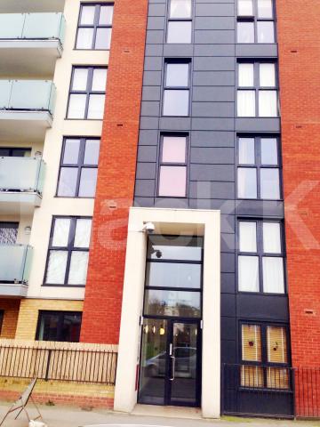 			LET, 1 Bedroom, 1 bath, 1 reception Apartment			 Robsart Street, Brixton/Stockwell