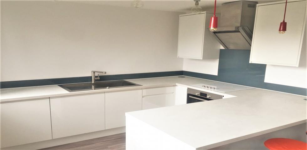 			PARKING SPACE AVAILABLE, 1 Bedroom, 1 bath, 1 reception Apartment			 Haverstock Hill, BELSIZE PARK