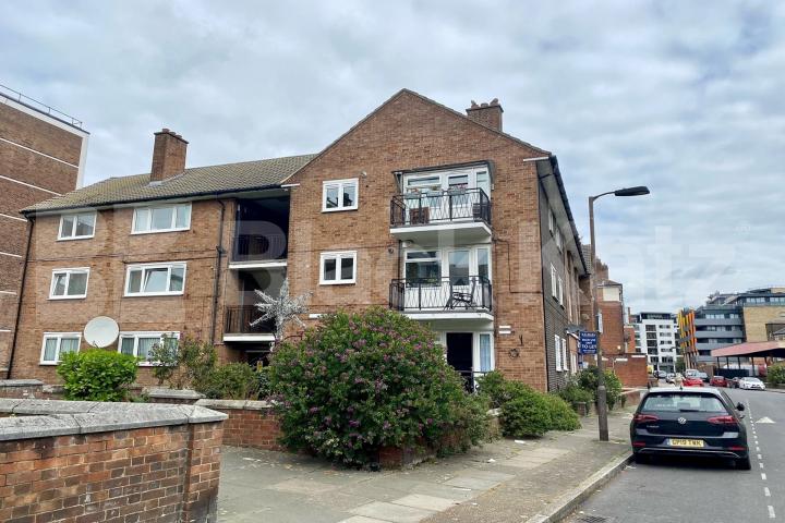 Moments away from the Bermondsey Street, Tower Bridge & London Bridge Riley Road, London Bridge