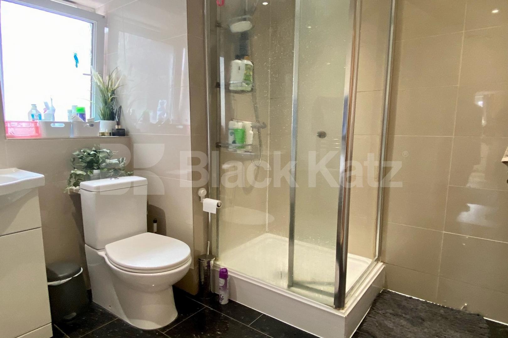 Moments away from the Bermondsey Street, Tower Bridge & London Bridge Riley Road, London Bridge