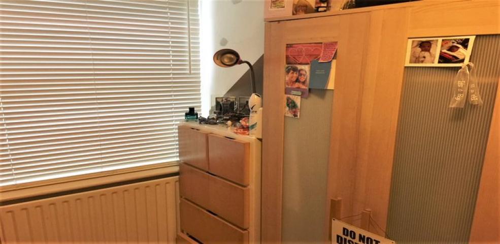 			NEW INSTRUCTION, 3 Bedroom, 1 bath, 1 reception Flat			 Minster Road, WEST HAMPSTEAD