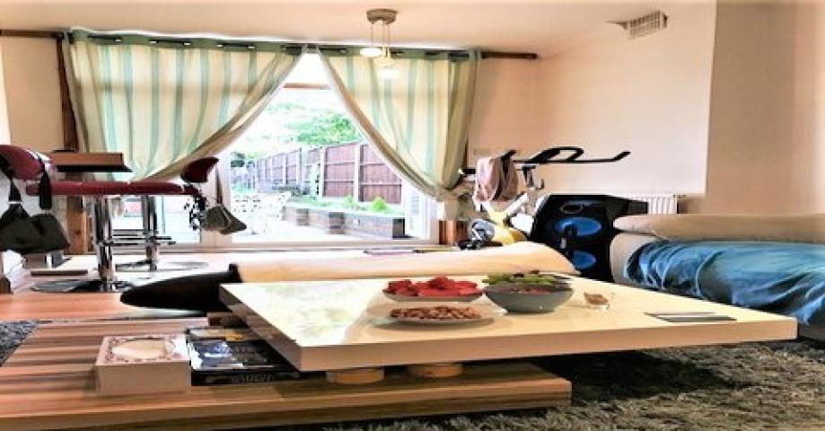 			PRIVATE GARDEN, 1 Bedroom, 1 bath, 1 reception Flat			 Grosvenor Gardens, WILLESDEN GREEN