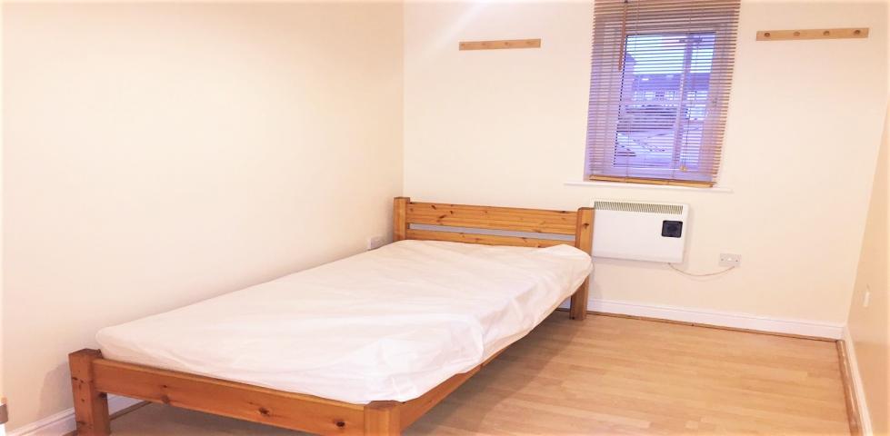 			UNDER OFFER , 2 Bedroom, 1 bath, 1 reception Flat			 Windmill Drive, CRICKLEWOOD