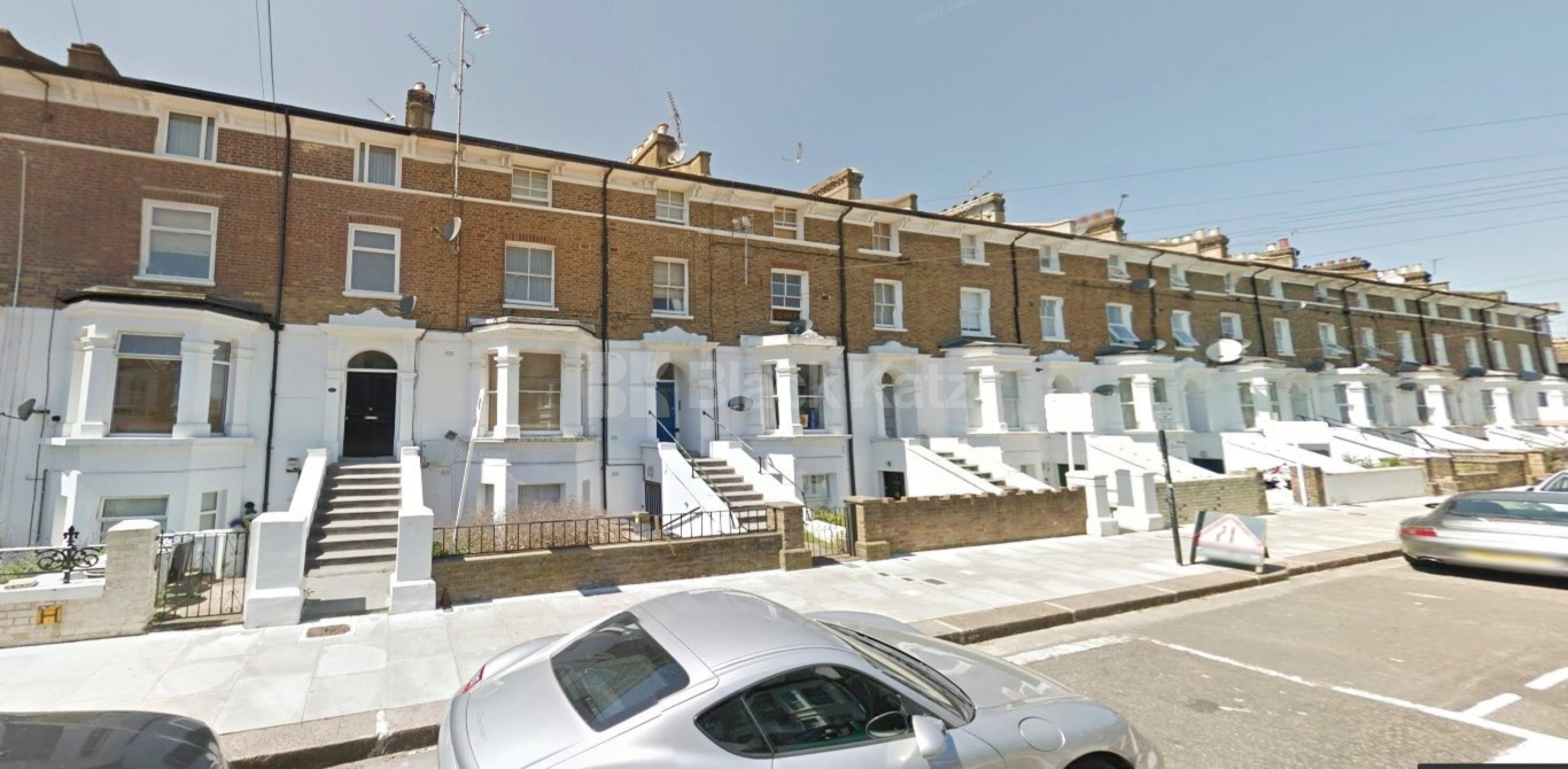 			NEW INSTRUCTION, 1 Bedroom, 1 bath, 1 reception Flat			 Oaklands Grove, Shepherds Bush W12