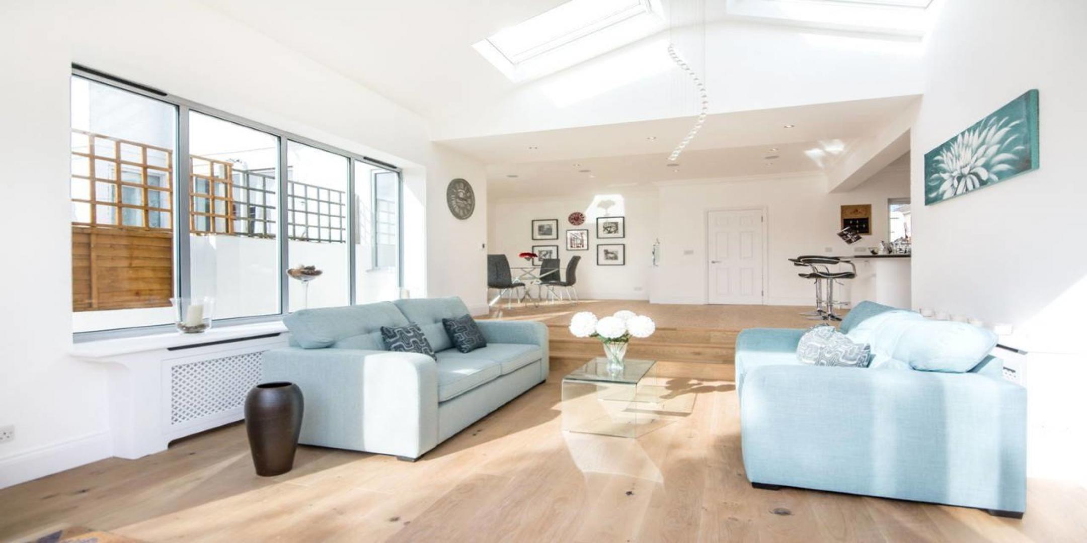 Stunning Detached House Northcliffe Drive, Totteridge