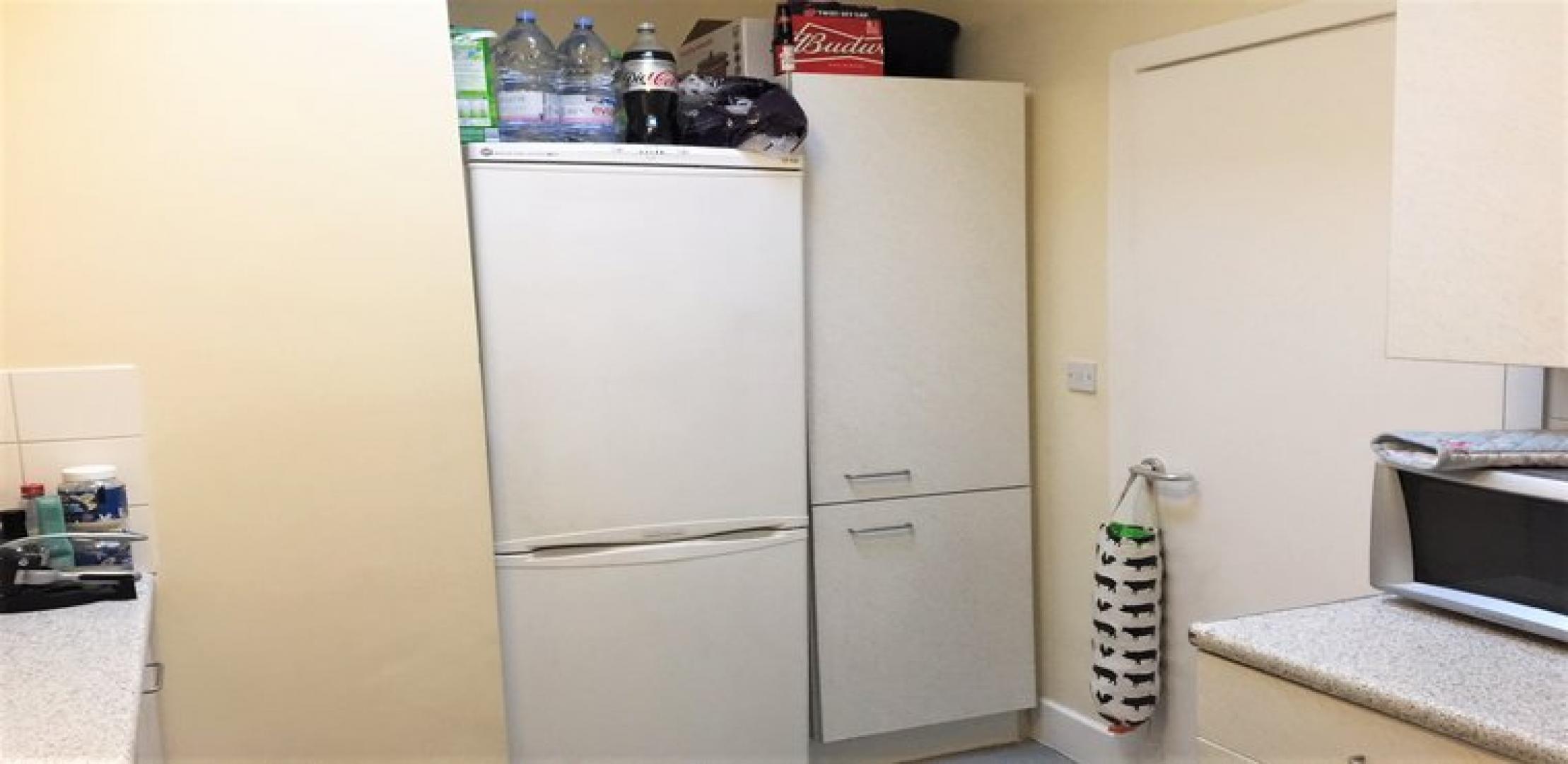 			NEW INSTRUCTION, 3 Bedroom, 1 bath, 1 reception Flat			 Minster Road, WEST HAMPSTEAD