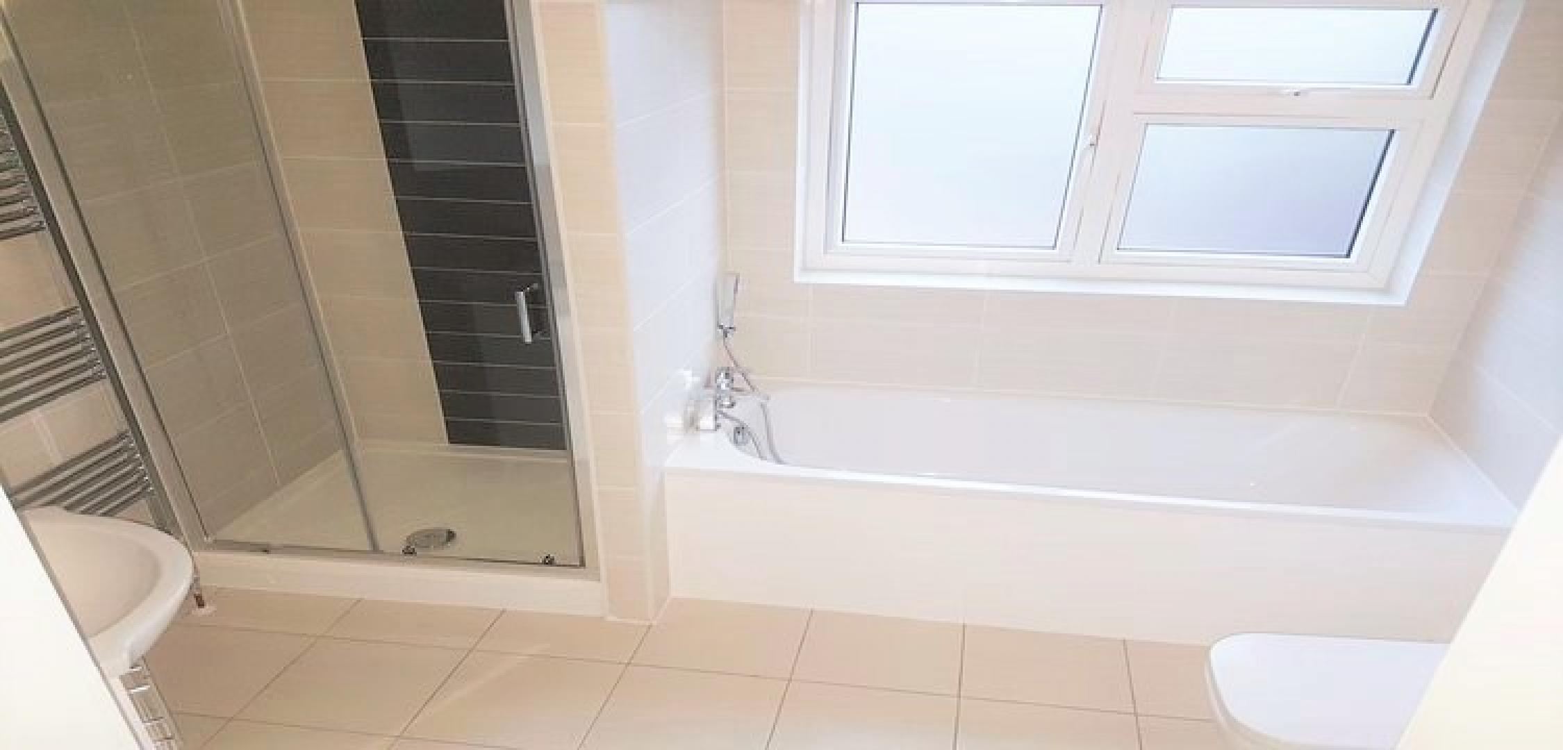 			UNDER OFFER , 1 Bedroom, 1 bath, 1 reception Apartment			 Glenloch Road , BELSIZE PARK