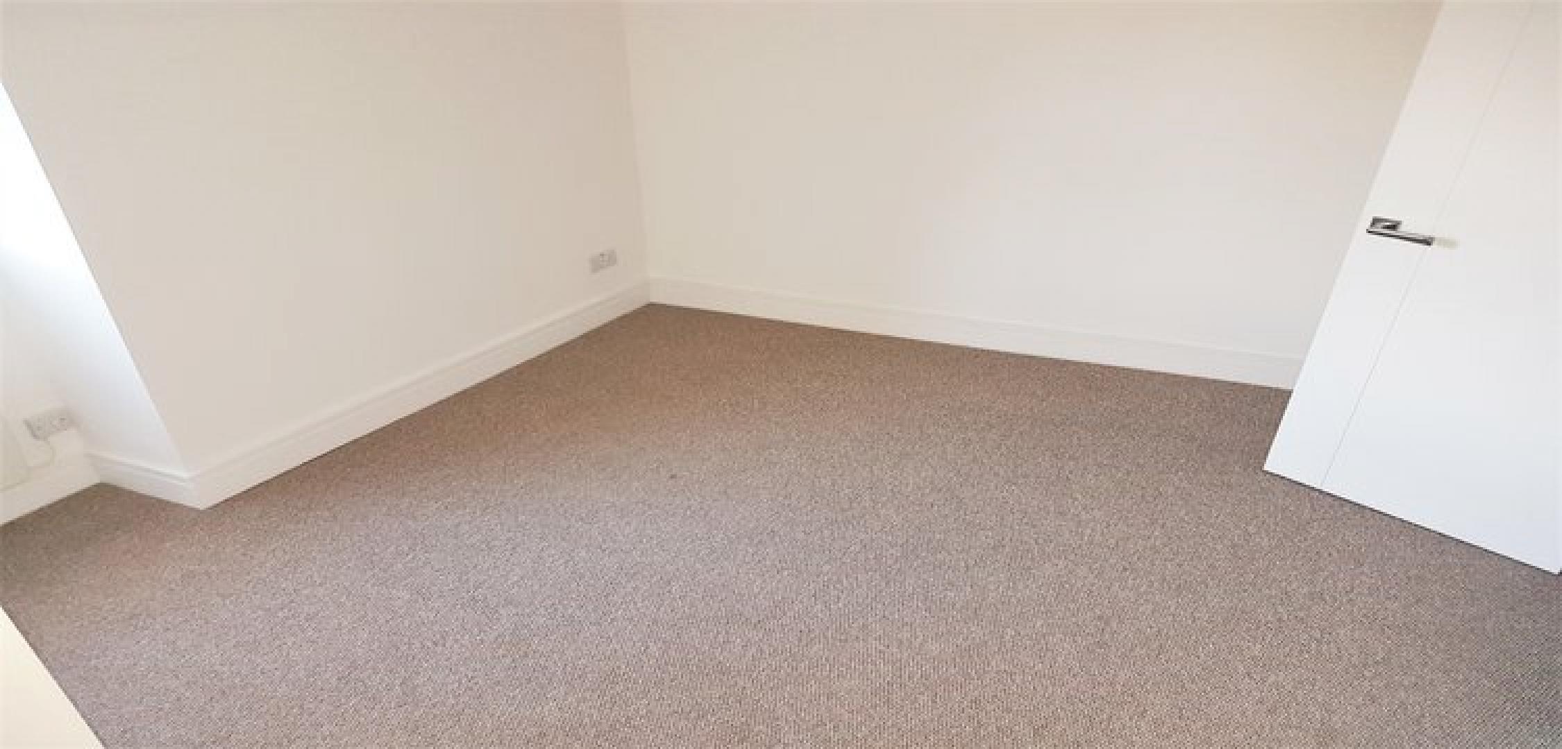 			1 Bedroom, 1 bath, 1 reception Apartment			 Glenloch Road , BELSIZE PARK