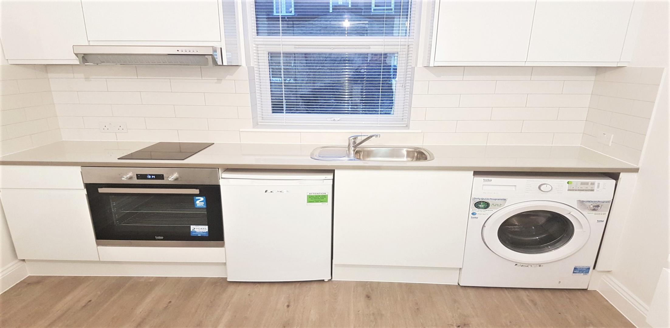 			GAS, WATER and ELECTRICITY INCLUDED, Studio Apartment, 1 bath, 1 reception Apartment			 Roderick Road, HAMPSTEAD / BELSIZE PARK