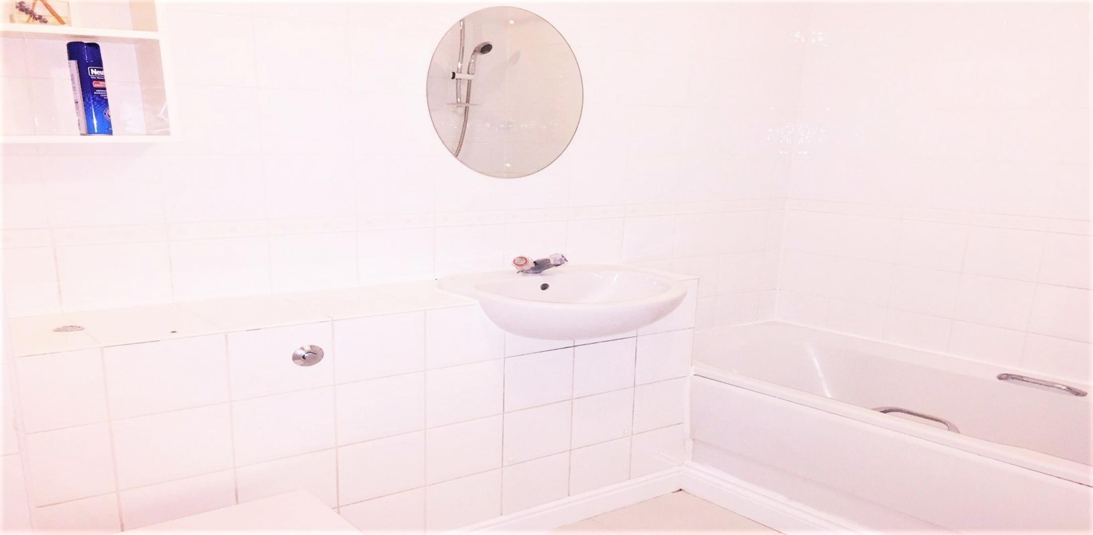 			UNDER OFFER , 2 Bedroom, 1 bath, 1 reception Flat			 Windmill Drive, CRICKLEWOOD