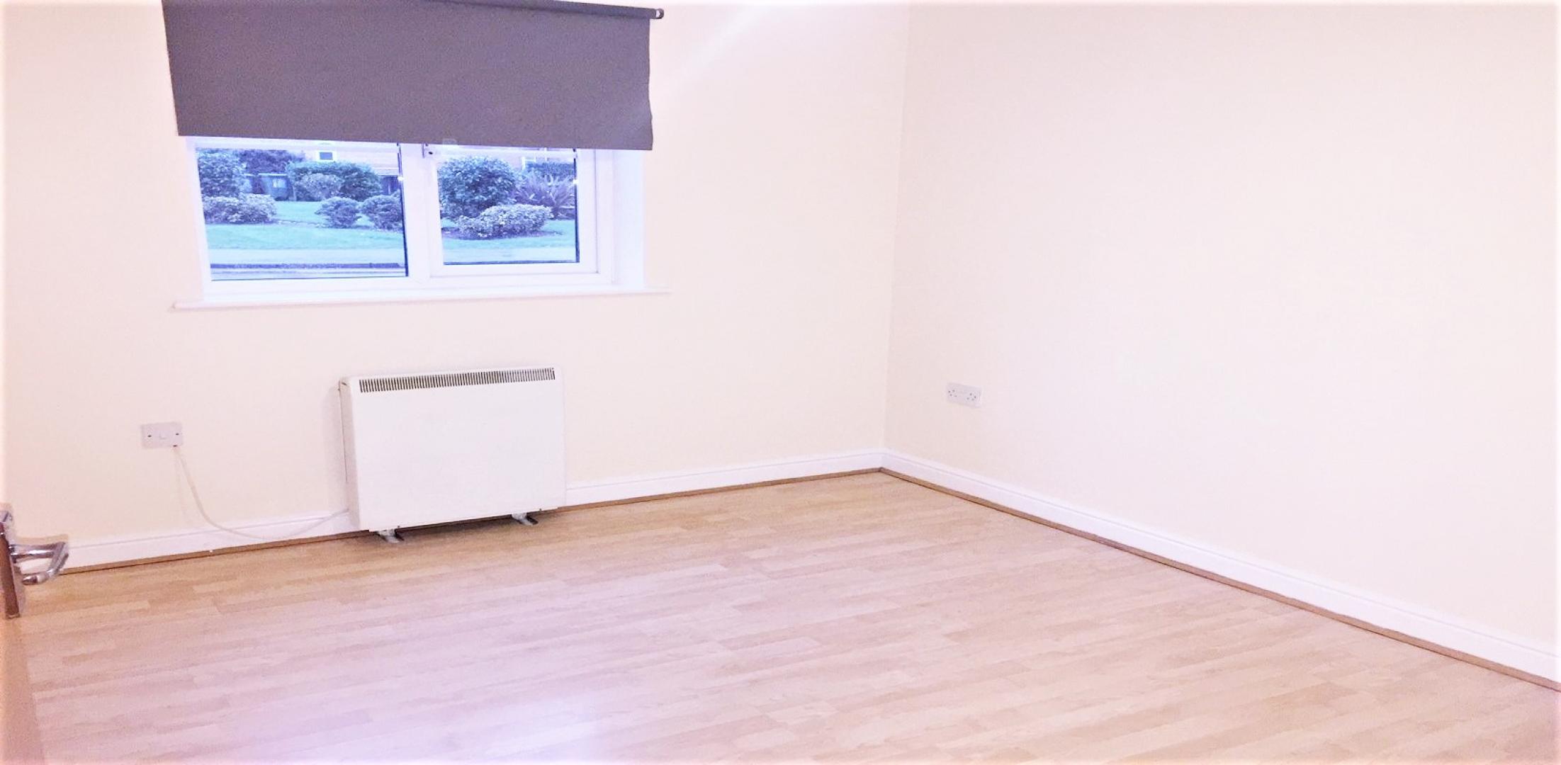 			UNDER OFFER , 2 Bedroom, 1 bath, 1 reception Flat			 Windmill Drive, CRICKLEWOOD