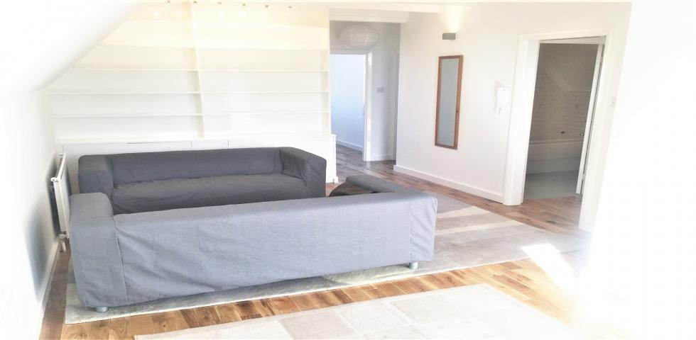 			2 Bedroom, 1 bath, 1 reception Flat			 Canfield Gardens, WEST HAMPSTEAD/FINCHLEY ROAD