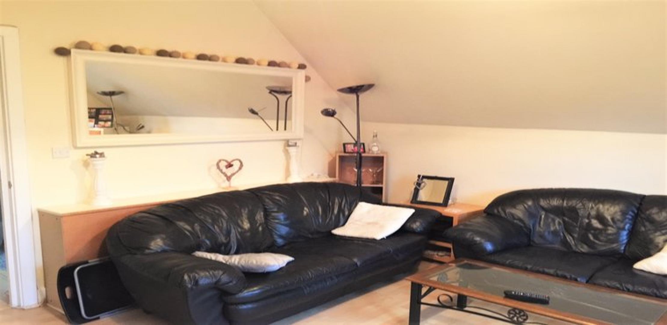 			NEW INSTRUCTION, 3 Bedroom, 1 bath, 1 reception Flat			 Minster Road, WEST HAMPSTEAD