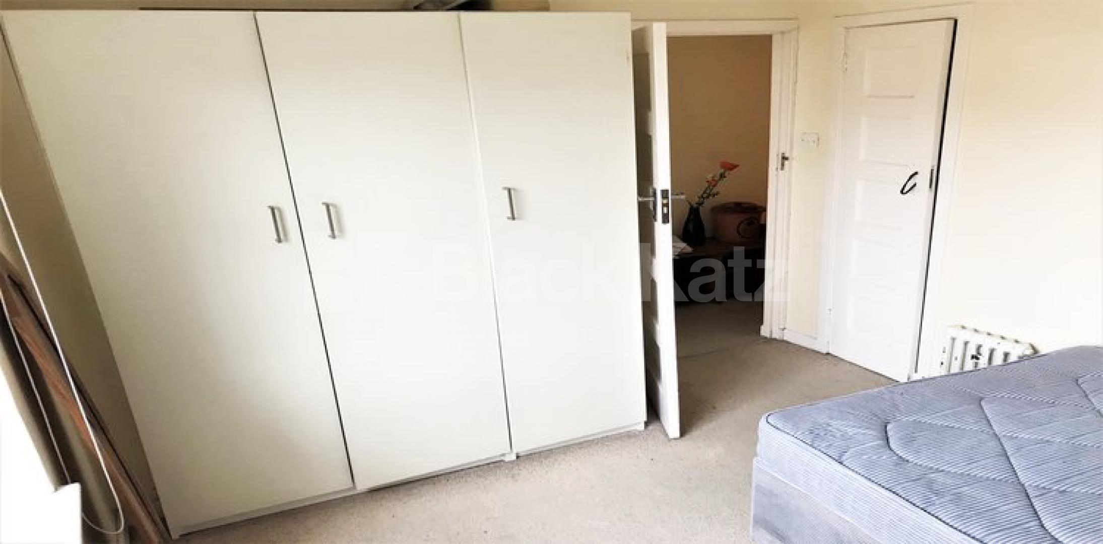 			NEW INSTRUCTION, 2 Bedroom, 1 bath, 1 reception Flat			 The Grampians, Shepherds Bush