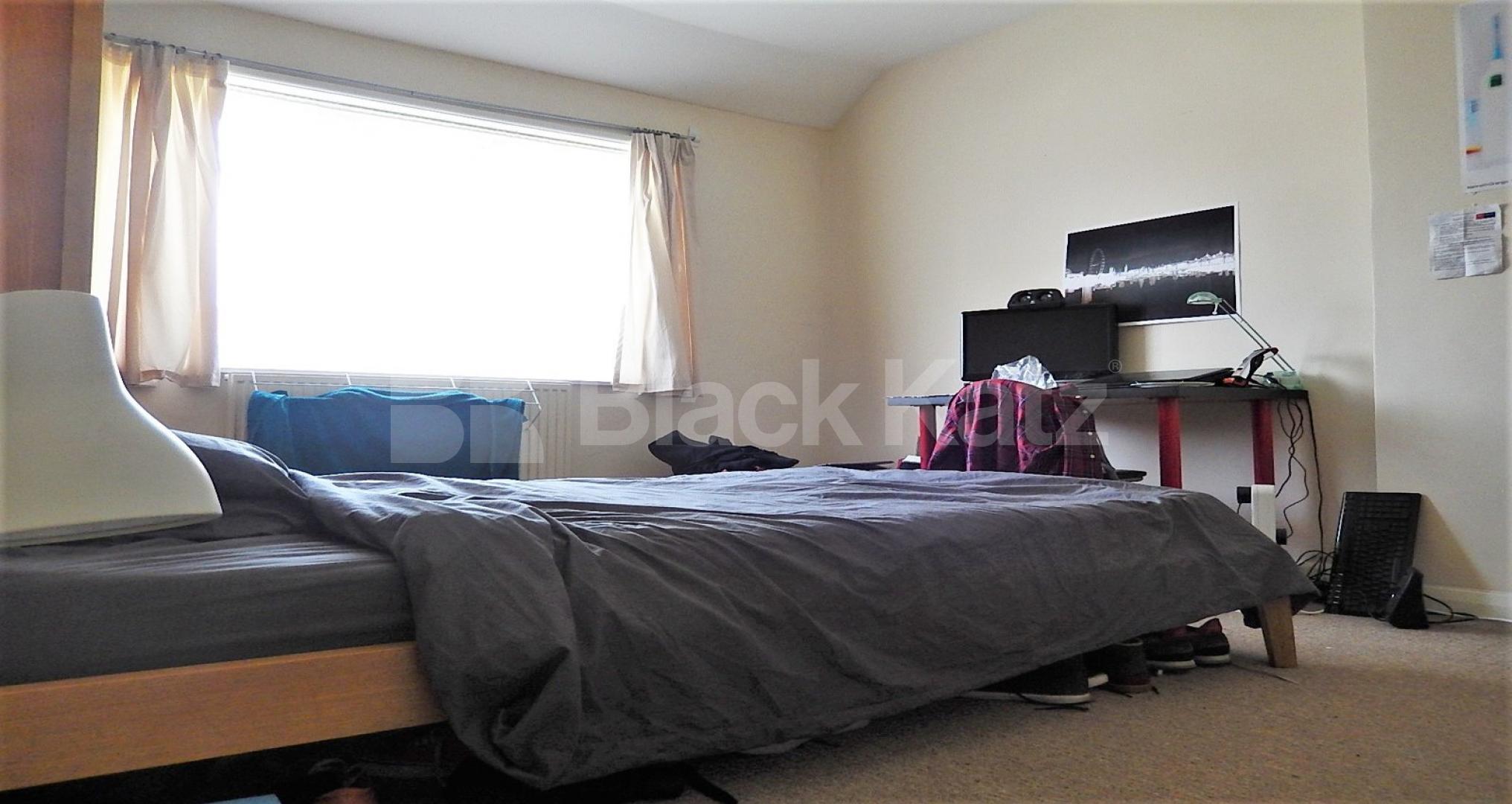 			NEW INSTRUCTION, 4 Bedroom, 1 bath, 1 reception House			 Westway, White City/Shepherds Bush