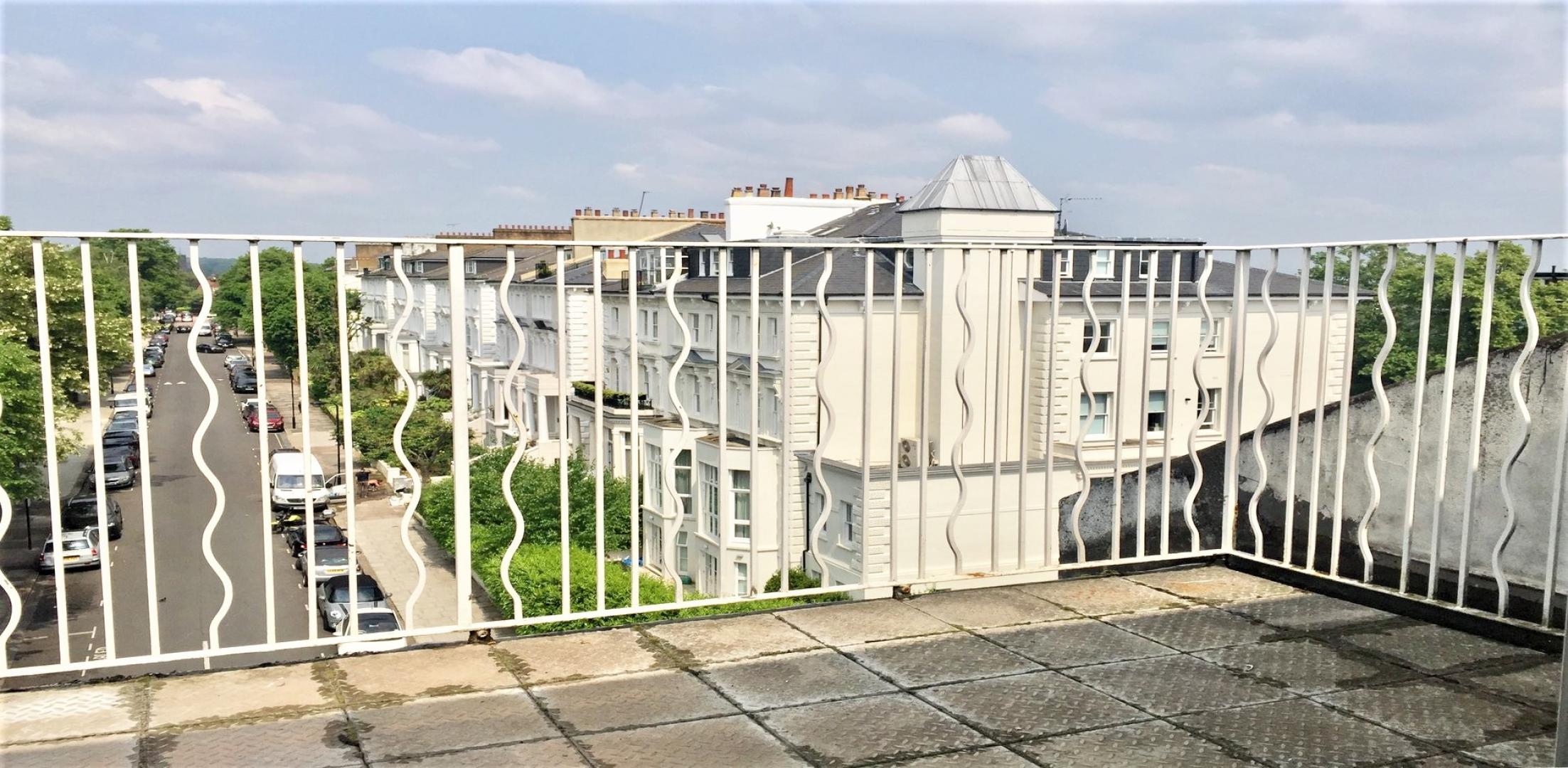 			NEWLY REFURBISHED, 1 Bedroom, 1 bath, 1 reception Flat			 Belsize Park Gardens, BELSIZE PARK