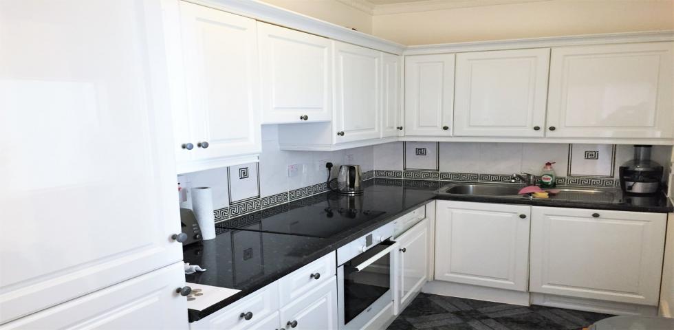 			NEW INSTRUCTION, 1 Bedroom, 1 bath, 1 reception Flat			 Broadhurst Gardens, WEST HAMPSTEAD