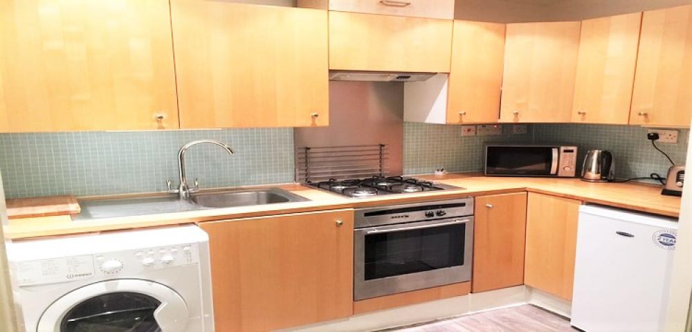 			2 Bedroom, 1 bath, 1 reception Apartment			 Aldridge Road Villas , WESTBOURNE PARK 