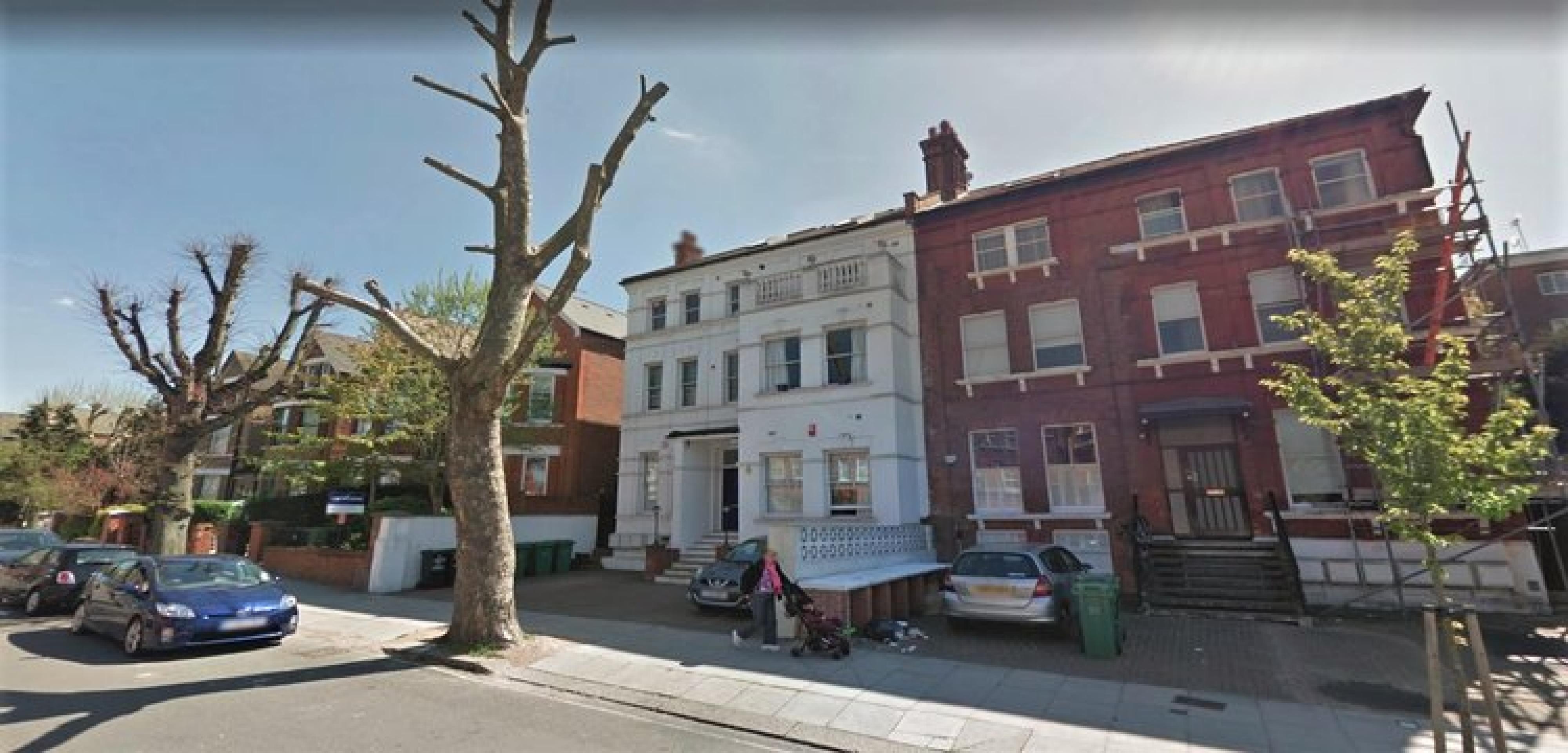 			NEW INSTRUCTION, 3 Bedroom, 1 bath, 1 reception Flat			 Minster Road , KILBURN  NW2