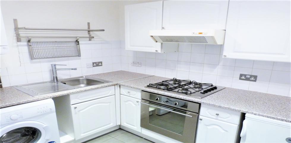 			NEW INSTRUCTION, 2 Bedroom, 1 bath, 1 reception Flat			 Finchley Road, FINCHLEY ROAD