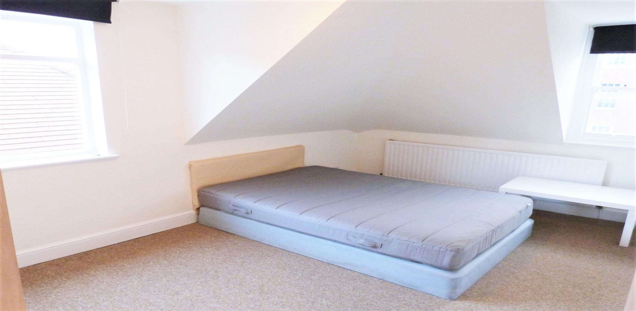 			NEW INSTRUCTION, 2 Bedroom, 1 bath, 1 reception Flat			 Finchley Road, FINCHLEY ROAD