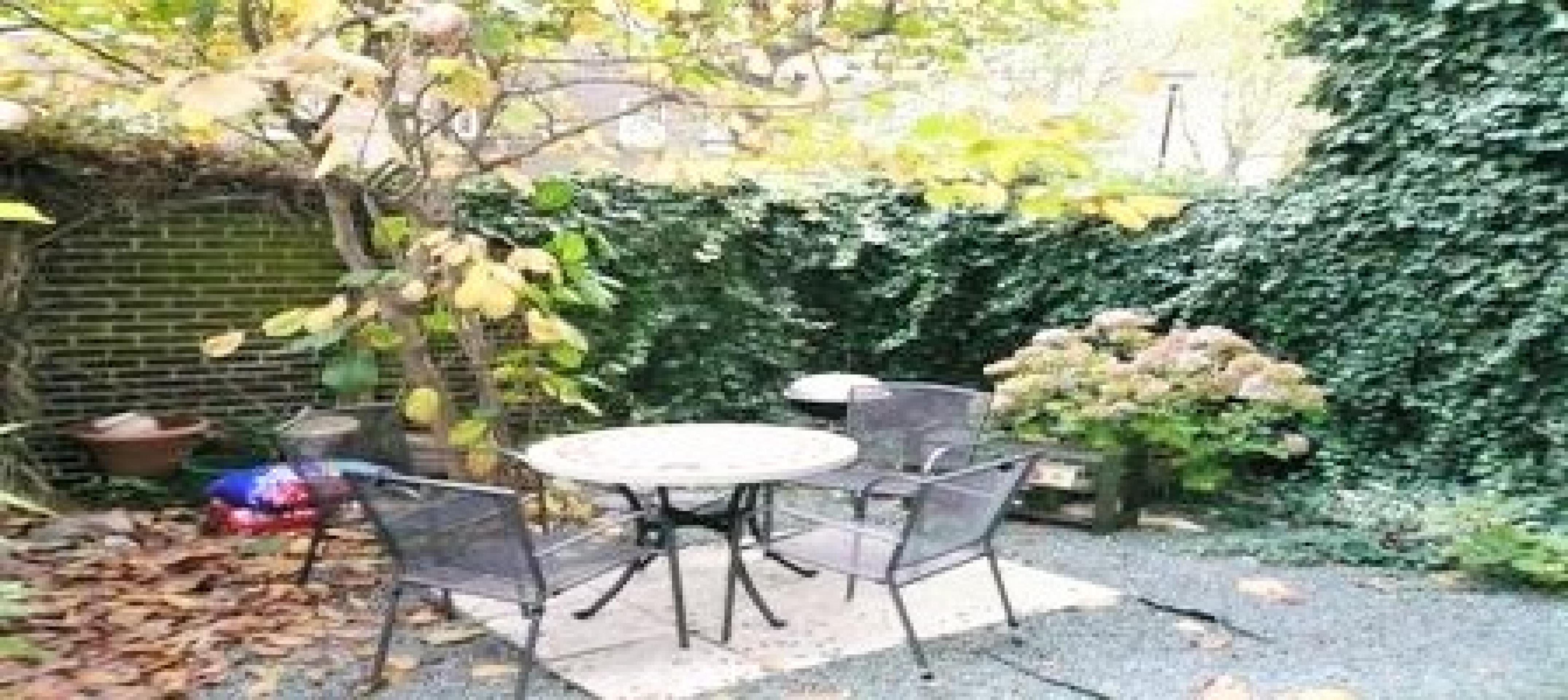 			3 Bedroom, 1 bath, 1 reception Flat			 Burlington Close, MAIDA VALE W9