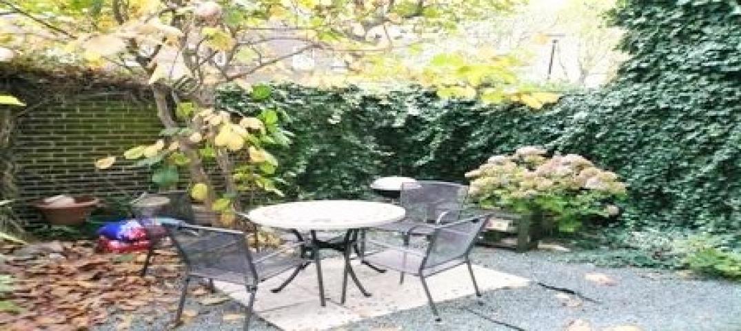 			HEATING and HOT WATER INCLUDED, 3 Bedroom, 1 bath, 1 reception Flat			 Burlington Close, MAIDA VALE