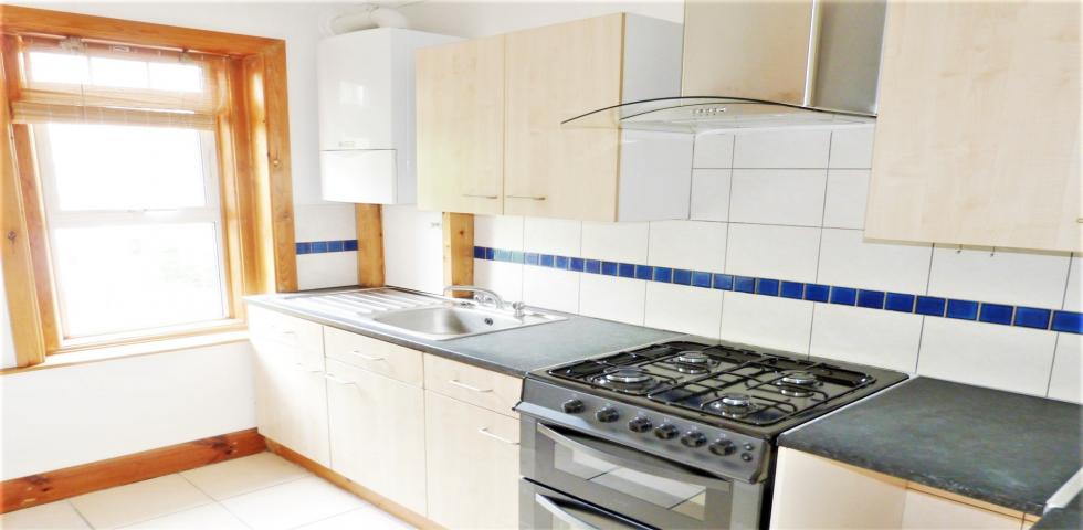 			NEW INSTRUCTION , 3 Bedroom, 1 bath, 1 reception Flat			 Grosvenor Gardens, WILLESDEN GREEN