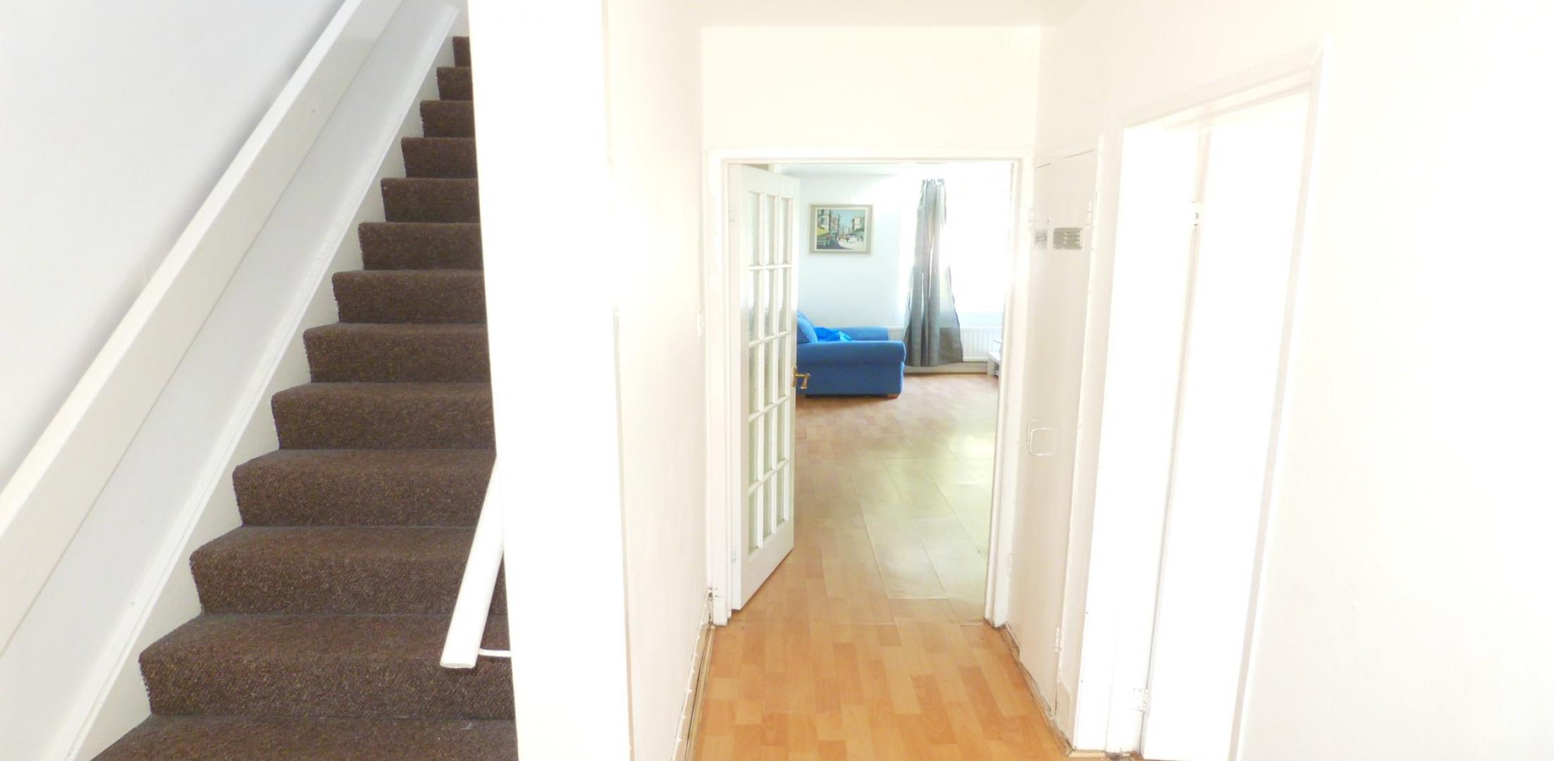 			3 Bedroom, 1 bath, 1 reception House			 Garlinge Road, , Kilburn