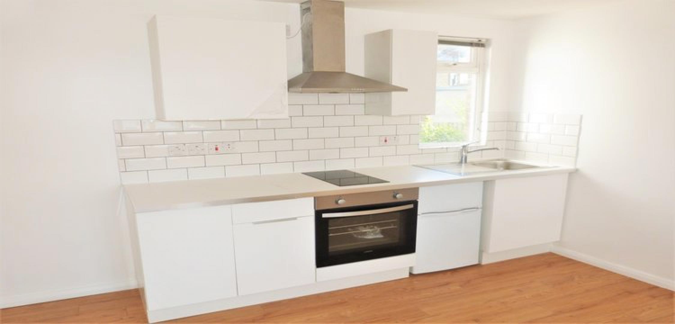 			***** NO TENANTS ADMINISTRATION FEES ******, Studio Apartment, 1 bath, 1 reception Flat			 Dudden Hill Lane, DOLLIS HILL
