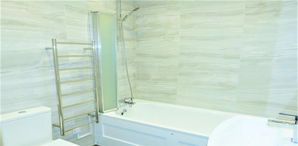 			NEW INSTRUCTION-NEWLY REFURBISHED , 2 Bedroom, 1 bath, 1 reception Flat			 Finchley Road, FINCHLEY ROAD / HAMPSTEAD