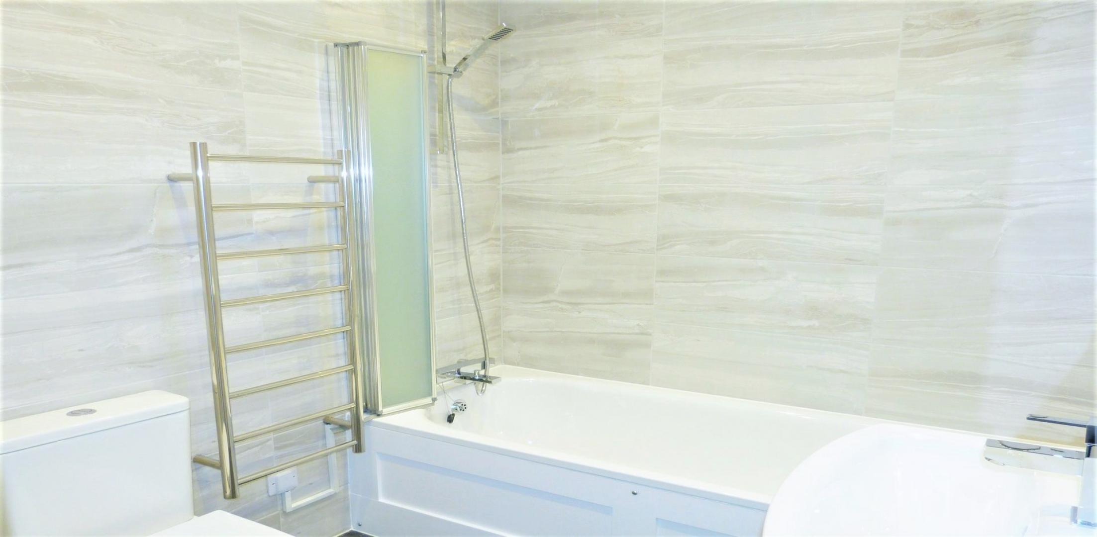 			2 Bedroom, 1 bath, 1 reception Apartment			 Finchley Road, FINCHLEY ROAD