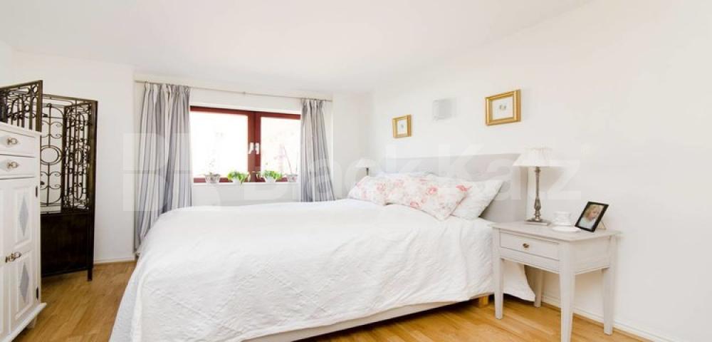 			NEW INSTRUCTION, 2 Bedroom, 1 bath, 1 reception Apartment			 Sailmakers Court, William Morris Way, Sands End