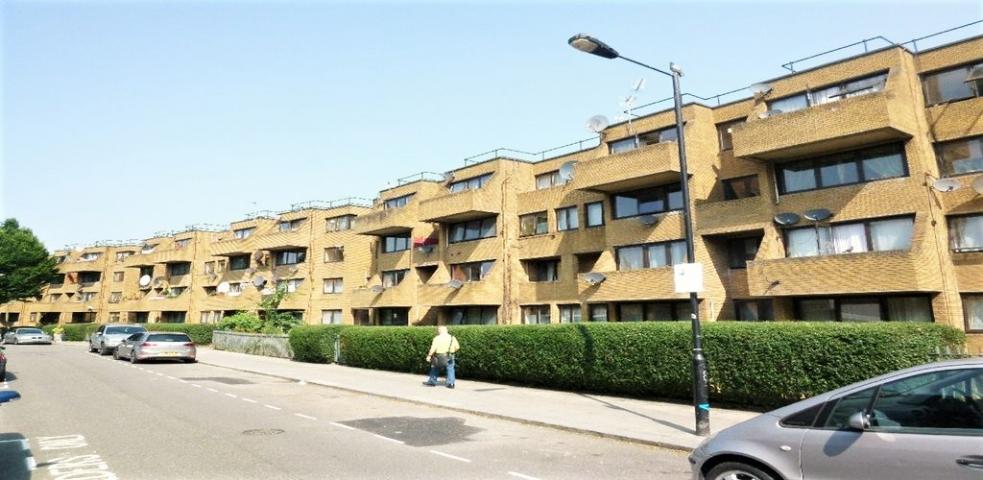 			HEATING and HOT WATER INCLUDED, 2 Bedroom, 1 bath, 1 reception Maisonette			 Tavistock Crescent, Ladbroke Grove/Notting Hill