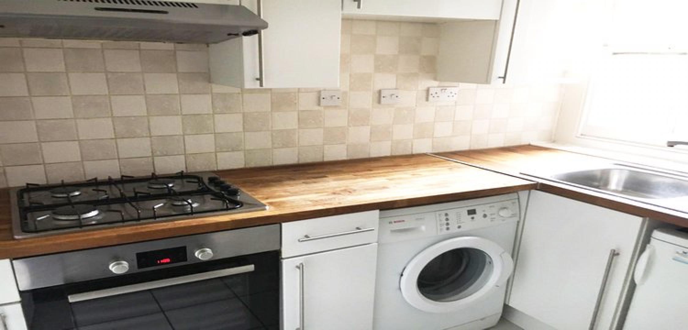 			LET, 1 Bedroom, 1 bath, 1 reception Flat			 Fernhead Road, MAIDA VALE/QUEENS PARK