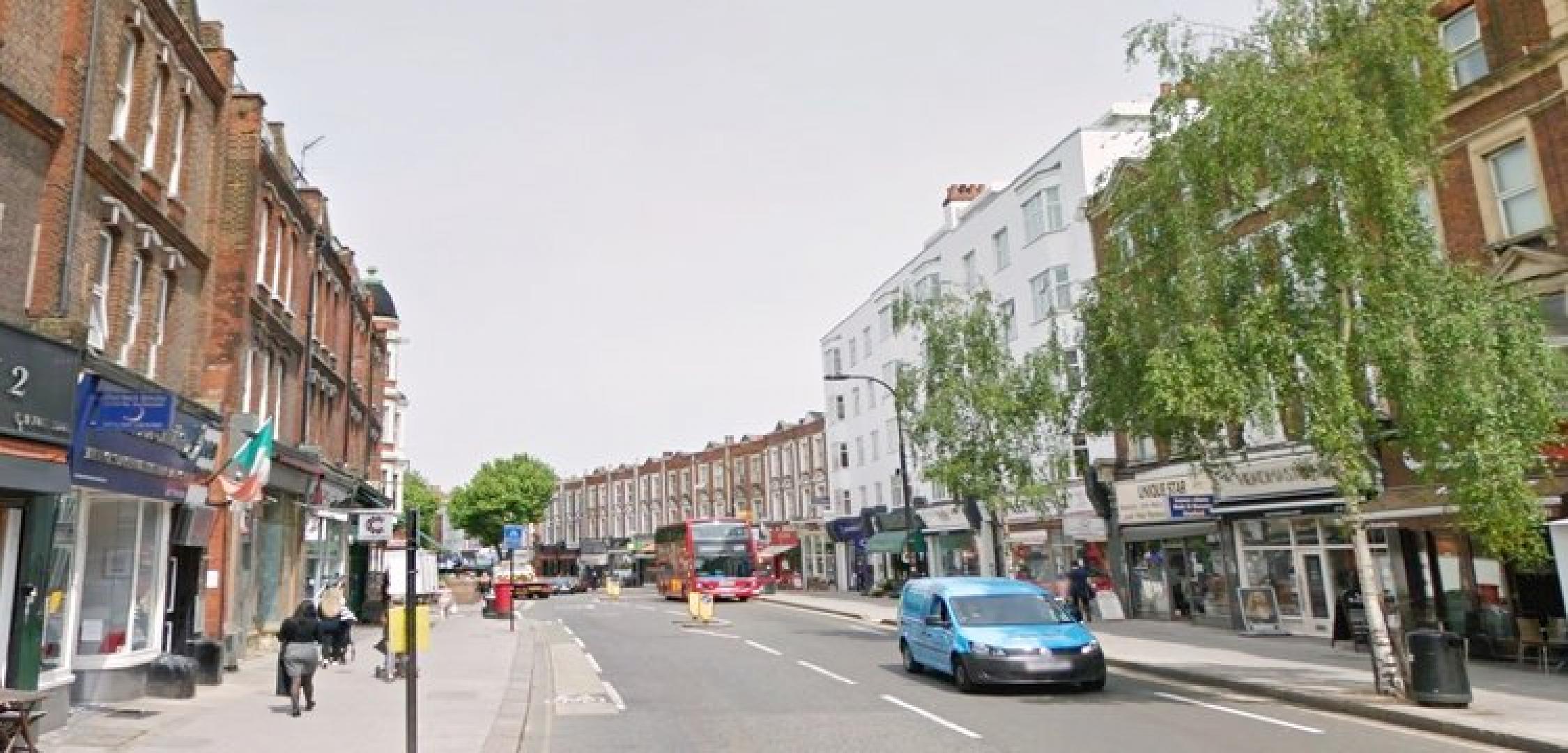 			2 Bedroom, 1 bath, 1 reception Flat			 West End Lane, WEST HAMPSTEAD