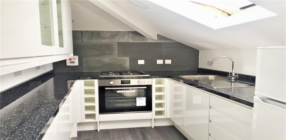 			NEWLY REFURBISHED, 1 Bedroom, 1 bath, 1 reception Flat			 Belsize Park Gardens, BELSIZE PARK