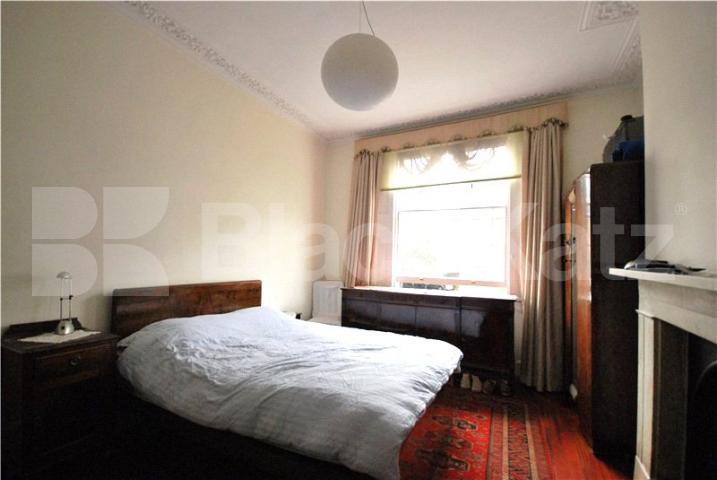 			NEW INSTRUCTION!, 1 Bedroom, 1 bath, 1 reception Flat			 Stratford Villas, CAMDEN SQUARE