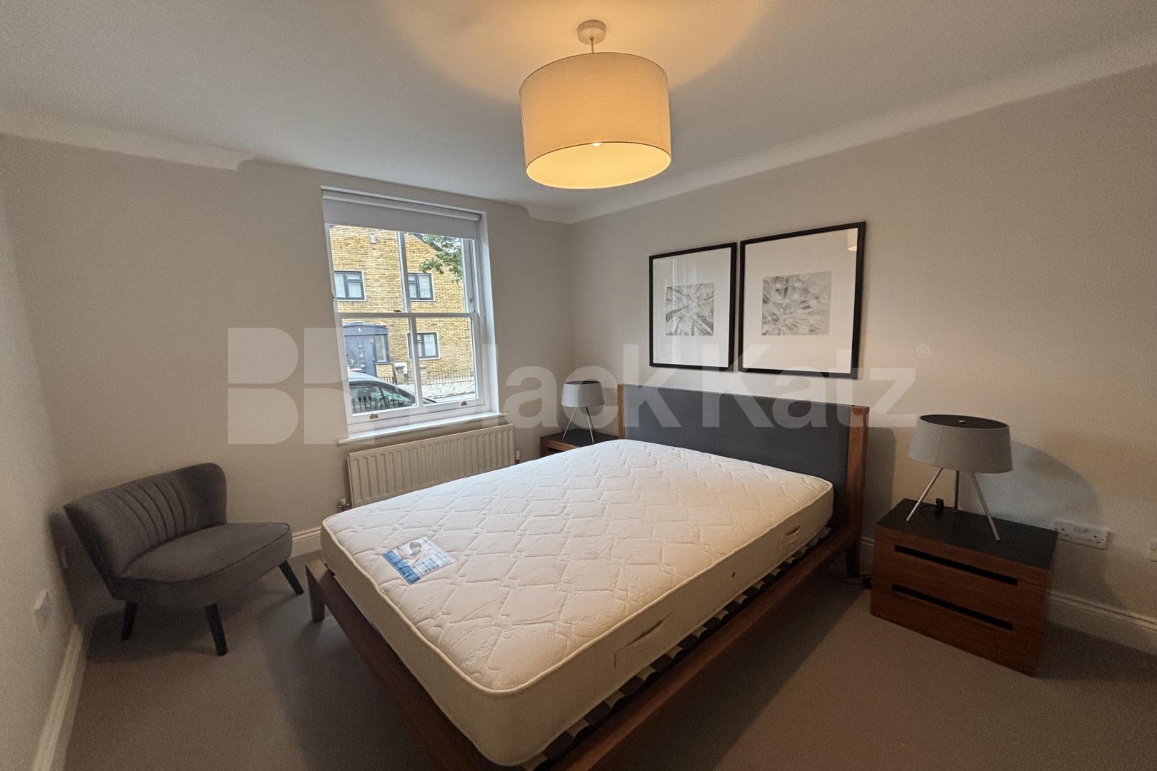 Stylish & contemporary with parking, private patio & inclusive of water rates  Russell Lodge, Spurgeon Street, London Bridge