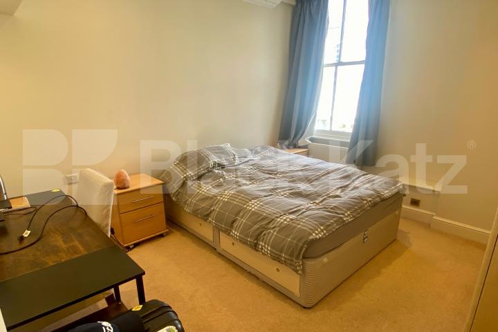 Large, bright and airy three bedroom, two bathroom flat Sussex Street, Pimlico / Victoria