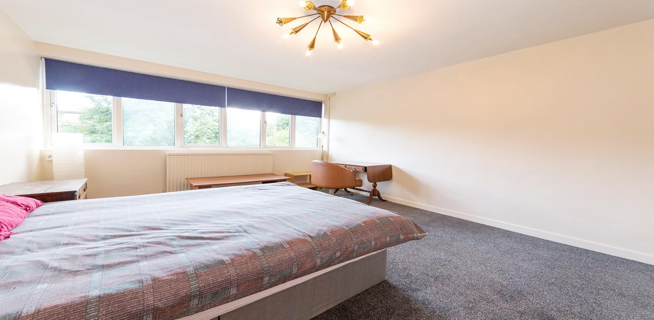 			3 Bedroom, 1 bath, 1 reception Flat			 Willesden Lane , WILLESDEN GREEN 