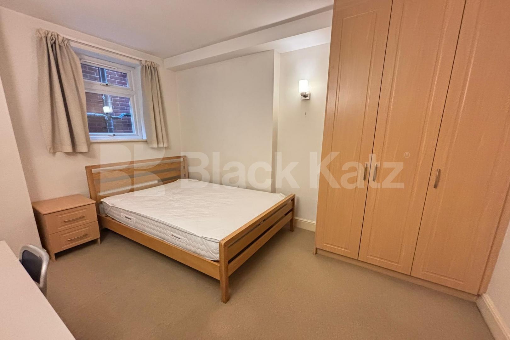 Generous three bedroomed, two bathroomed period conversion   Farnan Road  , Streatham