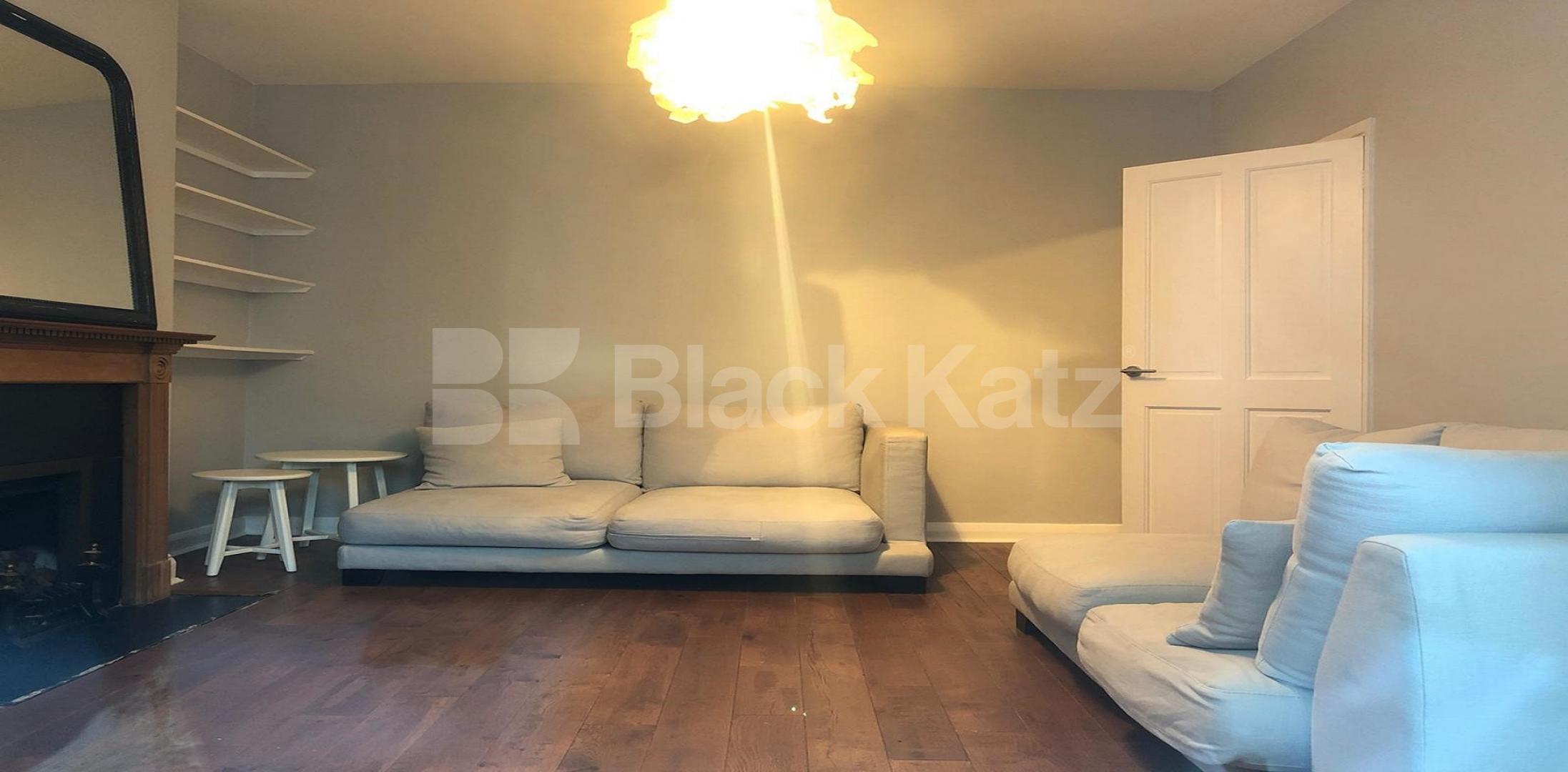 			LET , 2 Bedroom, 1 bath, 1 reception Apartment			 Chivalry Road, Clapham Junction 