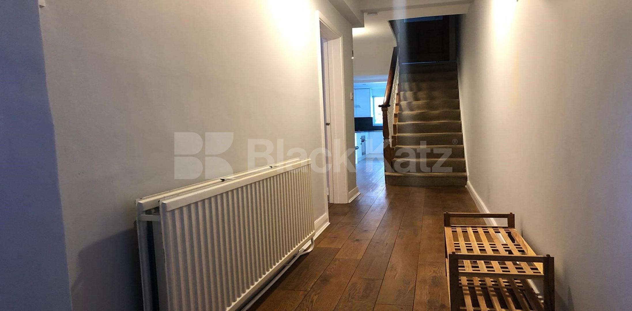 			NEW INSTRUCTION , 3 Bedroom, 1 bath, 1 reception Apartment			 Chivalry Road, Clapham Junction 