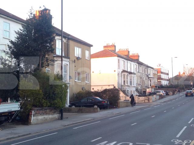 			NEW INSTRUCTION, 2 Bedroom, 1 bath, 1 reception Maisonette			 Selhurst Road, Selhurst