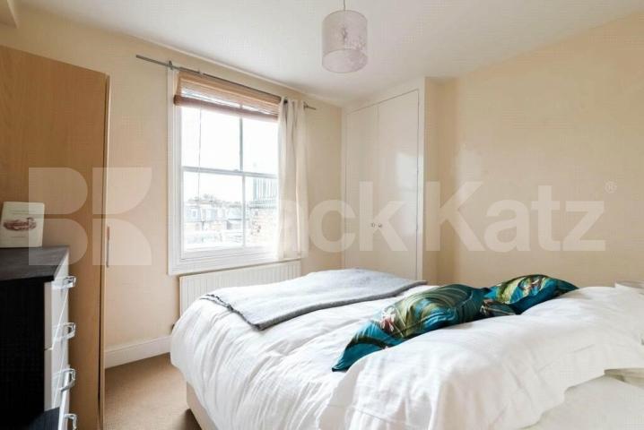 Modern contemporary 3 bed minutes to Tube in Maida Vale Sevington Street, Maida Vale